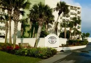 Pinnacle Port property photograph from its source website